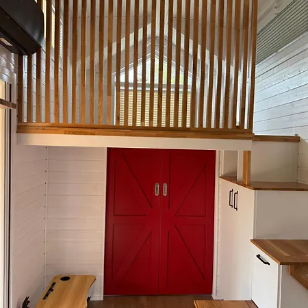 Tiny House Azyl Wolnosci *
