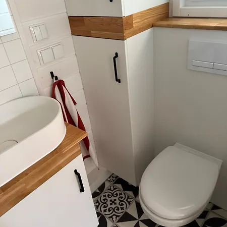 Tiny House Azyl Wolnosci *