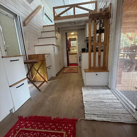 Tiny House Azyl Wolnosci