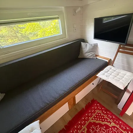 Tiny House Azyl Wolnosci בית נופש *