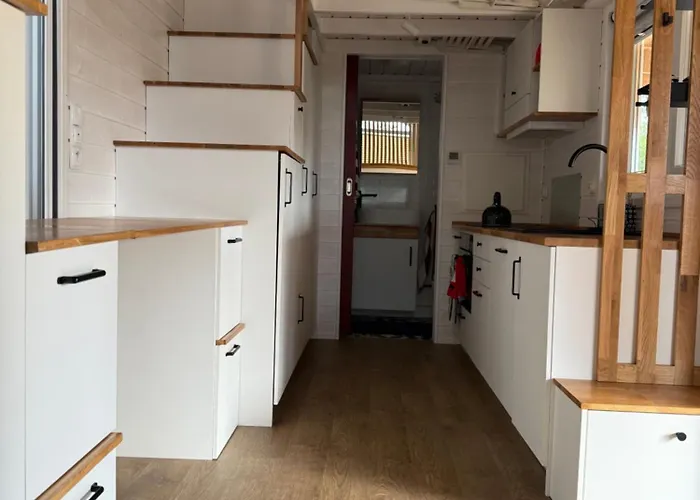 Tiny House Azyl Wolnosci * Pozezdrze