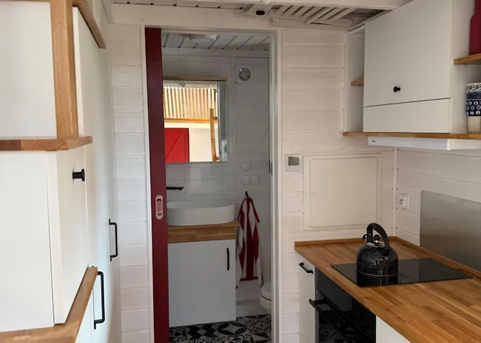 Tiny House Azyl Wolnosci Holiday home *